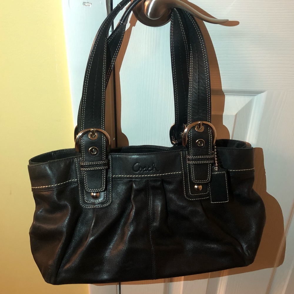 Black coach bag excellent used condition